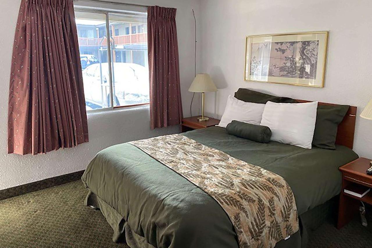 Travelodge By Wyndham The Dalles Extérieur photo