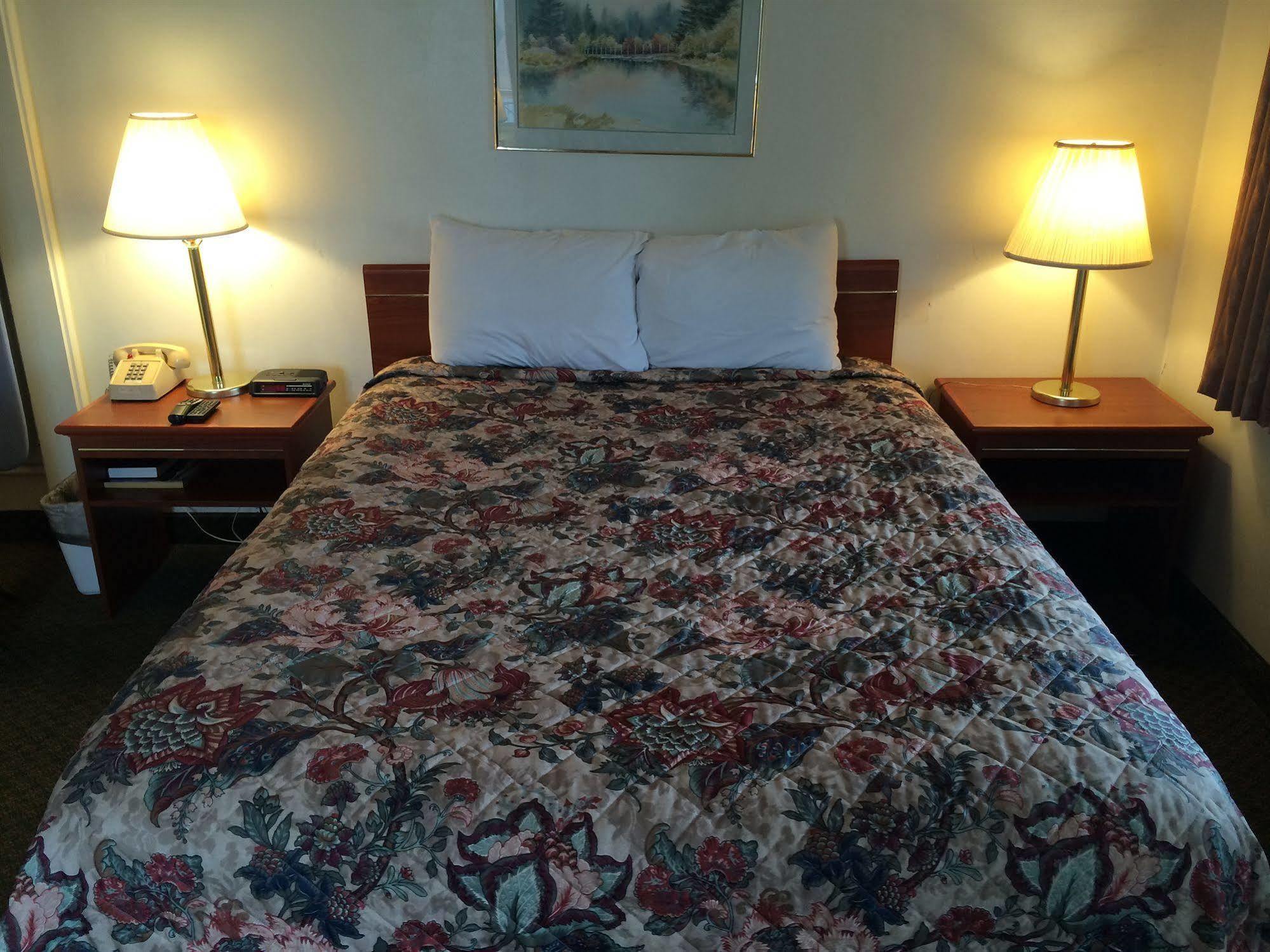 Travelodge By Wyndham The Dalles Extérieur photo
