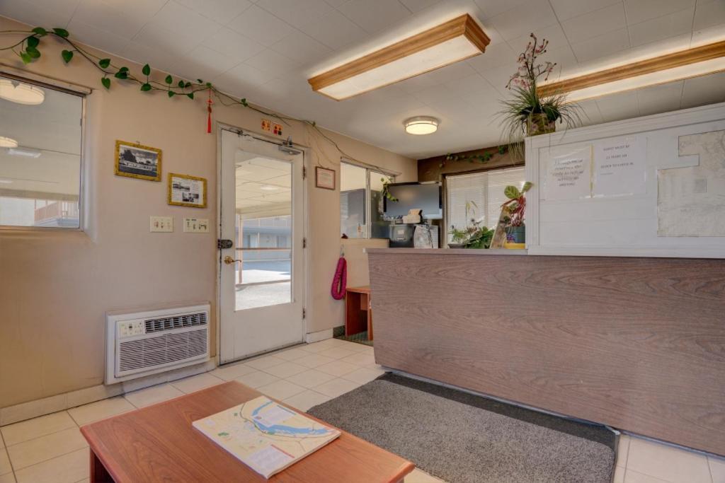 Travelodge By Wyndham The Dalles Extérieur photo